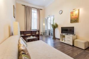 Apartments opposite Shevchenko Park