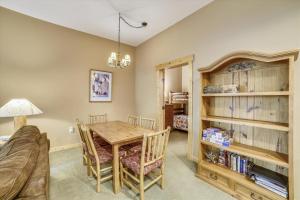 Tucker Mountain Lodge 102 Condo