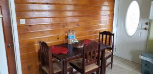 Unit 5/6 Private Apartment - Roseau