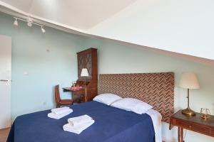 360º Rooftop Lisbon and River View