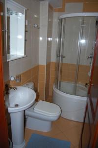 villa elkom-appartamento giallo 1