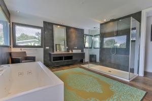 Hotels Villa AmanJango : Suite Lit King-Size - Vue sur Piscine