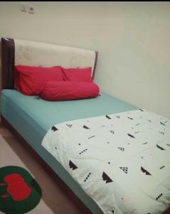 Full House Emerald Villa i6 2 BR Near JTP 3