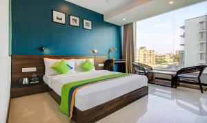 Grand Hometel A Sarovar Hotels In Mumbai Room Deals Photos