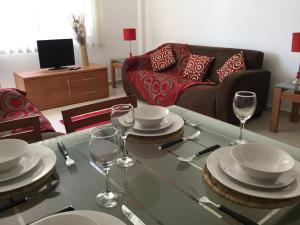 Poolside 2 bedroom apt, Paphos Riviera, Universal area