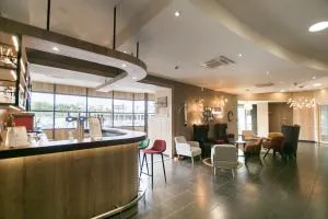 Kyriad Limoges Centre Gare - Atrium - 里摩日