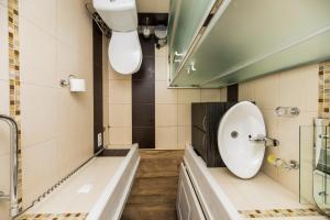 Mediniai nameliai Žibų 99