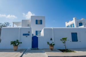 Gelos House Myconos Greece