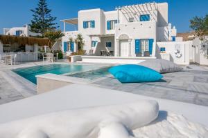 Gelos House Myconos Greece