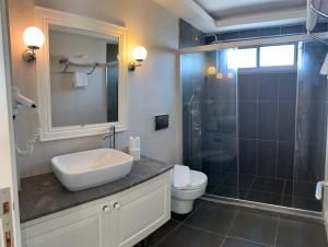 One-Bedroom Apartment room in Daphne Residence