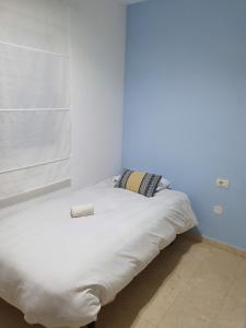 Modern 2bedroom Seaviews & Wifi