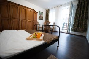 Vilnius Old Town, 3 BDR Penthouse, 100 m2 with Terrace