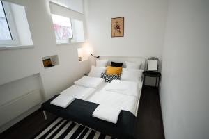 Romantic New 2 Bedroom Vilnius Best Location