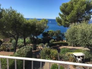 Appartements Boulouris Panorama Vue mer : photos des chambres