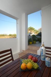 Sunday Studios Naxos Greece