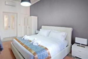 Guardabassi Collection - Vatican White by Varental