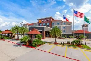 La Quinta by Wyndham Houston Channelview - دير بارك