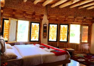 Namra Hotel and Camps - Temisgam