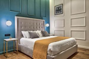 Deluxe Double Room 1st Floor Window facing internal Courtyard 4 room in 23 Boutique Hotel