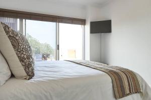 The Waves Blouberg Beach Apartments