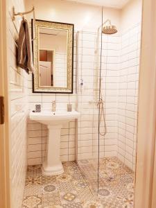 Unique & Cozy Old Town Apartment