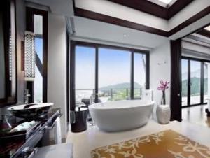 Banyan Tree Lang Co