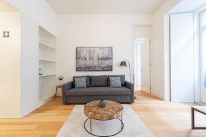 FLH Chiado Modern Apartment