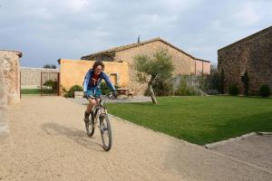 Can Marisch La Casa Pairal