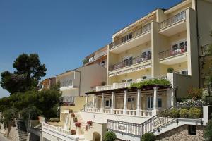 Villa King Apartments