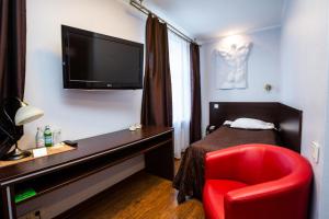 Twin Room room in Primo Hotel with FREE parking
