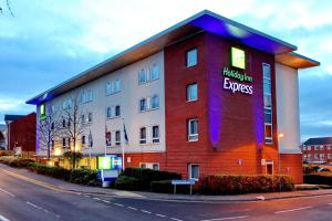 3 hvězdičkový hotel Holiday Inn Express Birmingham Redditch Redditch Velká Británie