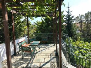 Kali, in the heart of Portaria, quiet and cozy Pelion Greece