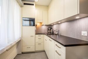 LAAX Homes - Val Signina 7-1