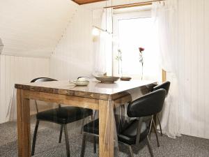 Two Bedroom Holiday home in Lemvig 5
