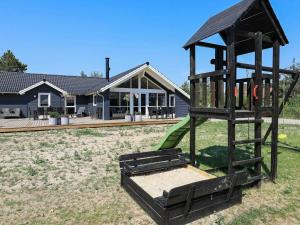 Four-Bedroom Holiday Home room in Holiday home Blåvand XXVI