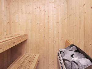 Three-Bedroom Holiday Home  room in Holiday Home Kromosevej III