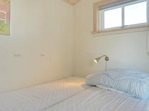 6 person holiday home in Gudhjem-By Traum