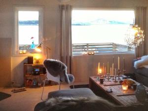 6 person holiday home in Nord-Lenangen