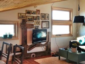 6 person holiday home in Nord-Lenangen