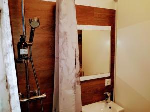 Skálatjörn Guesthouse