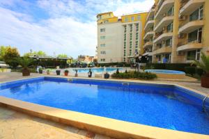Menada Sea Regal Apartment