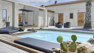 Mas Sainte Marie ,Piscine Chauffée