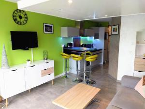 Appartements O DOUBS SEJOURS : photos des chambres