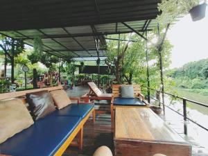 Baan Canalee (บ้านคานาลี)