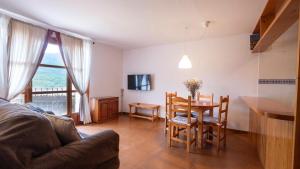Two-Bedroom Apartment room in La Era de Navarri - Bonansa