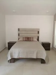 KIA - PESQUERIA - AEROPUERTO MONTERREY a - Cadereyta Jiménez