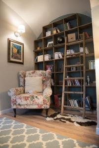 Colonial Ultra Center Apartment