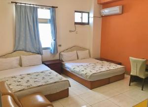 Phòng Tiêu Chuẩn 4 Người (Standard Quadruple Room)