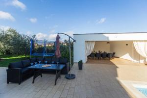 Beautiful villa Rampic with private pool near the beach in Fazana