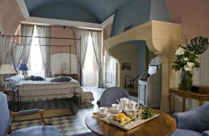 Hotels Chateau de Rochegude : photos des chambres